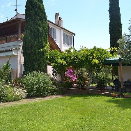 Casale Ai Poggi Casa de hóspedes Orbetello Exterior foto