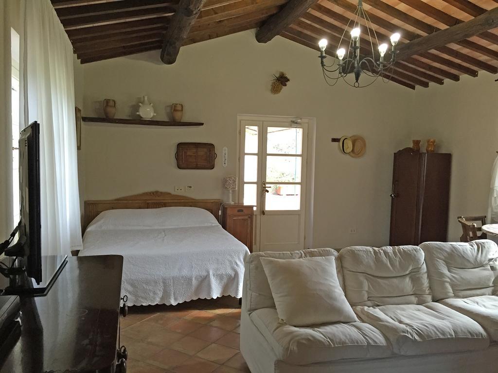 Casale Ai Poggi Casa de hóspedes Orbetello Exterior foto